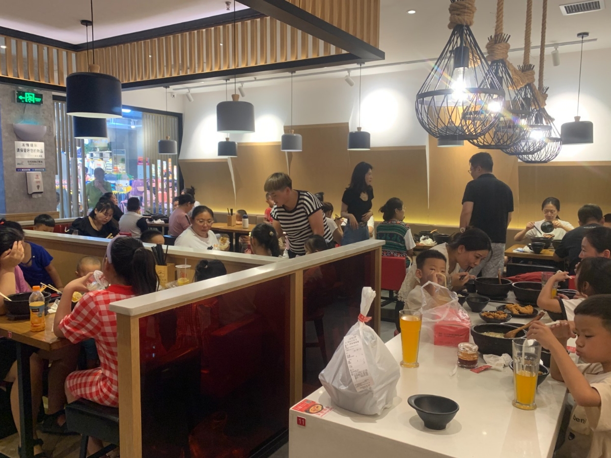 創(chuàng)業(yè)加盟好項目，加盟狀元米線，讓你成功當老板，純大米米線新潮流新趨勢，加盟熱線：400-967-2208